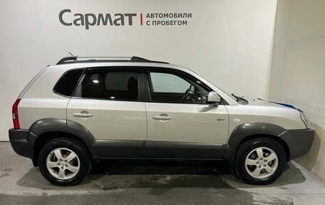 Hyundai Tucson III, 2007 год, 850 000 рублей, 8 фотография