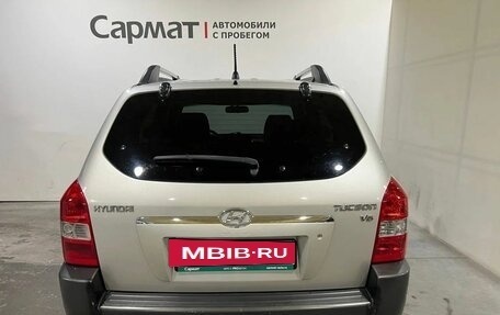 Hyundai Tucson III, 2007 год, 850 000 рублей, 6 фотография