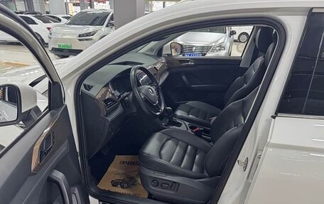 Volkswagen Tharu, 2022 год, 1 986 000 рублей, 12 фотография