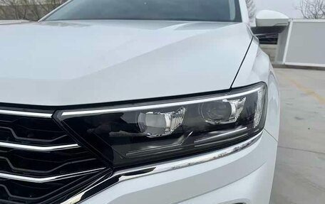 Volkswagen T-Roc I, 2022 год, 1 986 000 рублей, 8 фотография