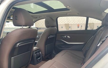 BMW 3 серия, 2022 год, 2 718 000 рублей, 11 фотография