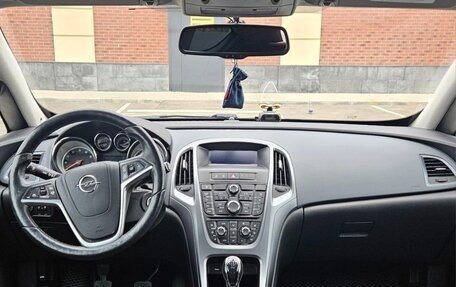 Opel Astra J, 2014 год, 1 150 000 рублей, 9 фотография