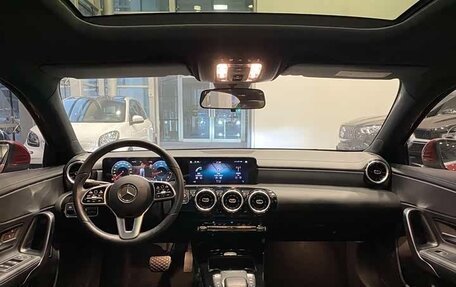 Mercedes-Benz A-Класс, 2022 год, 2 116 000 рублей, 9 фотография