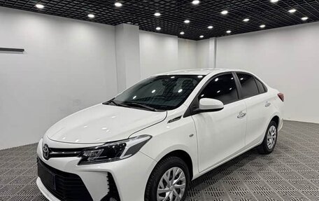 Toyota Vios III, 2022 год, 1 308 000 рублей, 3 фотография