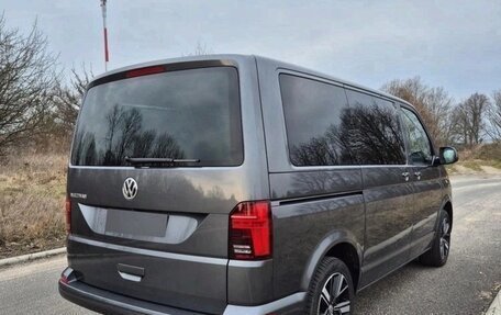 Volkswagen Multivan T6 рестайлинг, 2024 год, 5 440 000 рублей, 6 фотография