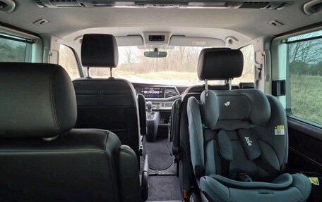 Volkswagen Multivan T6 рестайлинг, 2024 год, 5 440 000 рублей, 16 фотография