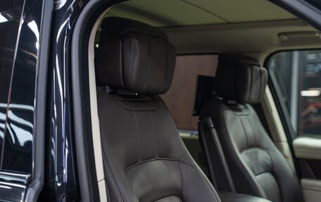 Land Rover Range Rover IV рестайлинг, 2019 год, 7 900 000 рублей, 23 фотография