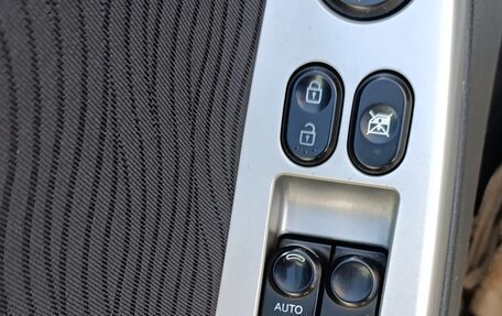 Hyundai Solaris II рестайлинг, 2011 год, 650 000 рублей, 10 фотография