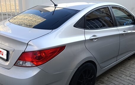 Hyundai Solaris II рестайлинг, 2011 год, 650 000 рублей, 4 фотография