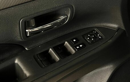 Mitsubishi Outlander III рестайлинг 3, 2014 год, 1 510 000 рублей, 15 фотография