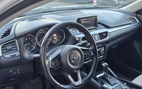 Mazda 6, 2018 год, 1 800 000 рублей, 15 фотография