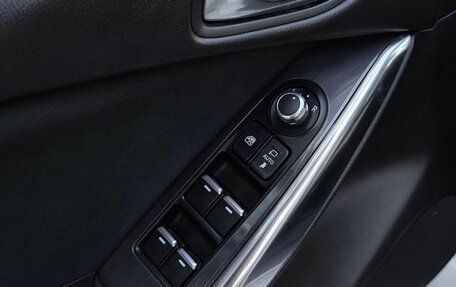 Mazda 6, 2018 год, 1 800 000 рублей, 16 фотография