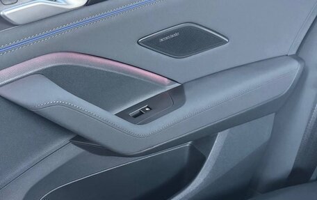 Volkswagen Tiguan, 2026 год, 4 900 000 рублей, 24 фотография