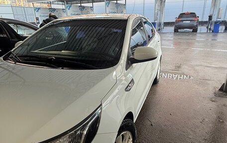 KIA Rio III рестайлинг, 2015 год, 850 000 рублей, 18 фотография