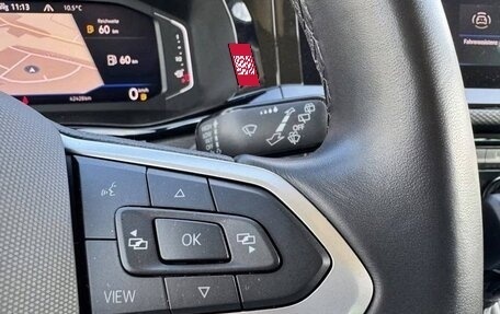 Volkswagen Multivan T6 рестайлинг, 2024 год, 5 590 000 рублей, 17 фотография