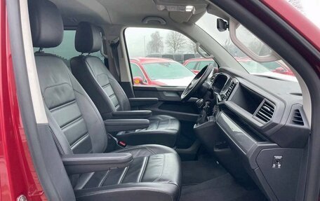Volkswagen Multivan T6 рестайлинг, 2023 год, 5 370 000 рублей, 11 фотография