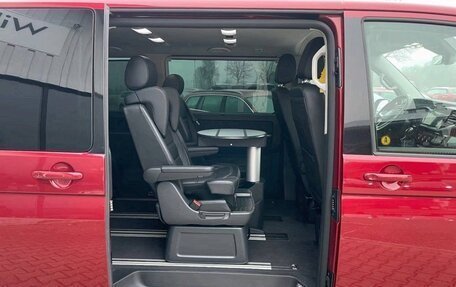 Volkswagen Multivan T6 рестайлинг, 2023 год, 5 370 000 рублей, 16 фотография