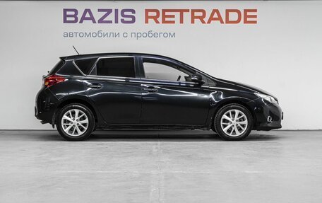 Toyota Auris II, 2013 год, 1 049 000 рублей, 5 фотография