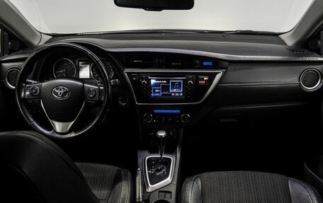 Toyota Auris II, 2013 год, 1 049 000 рублей, 17 фотография