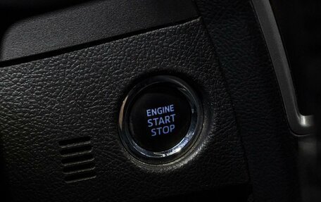 Toyota Auris II, 2013 год, 1 049 000 рублей, 26 фотография