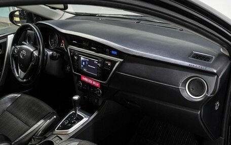 Toyota Auris II, 2013 год, 1 049 000 рублей, 15 фотография