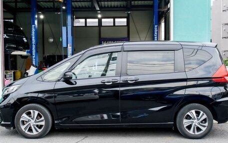 Honda Freed II, 2023 год, 1 250 000 рублей, 7 фотография