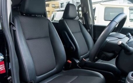 Honda Freed II, 2023 год, 1 250 000 рублей, 15 фотография