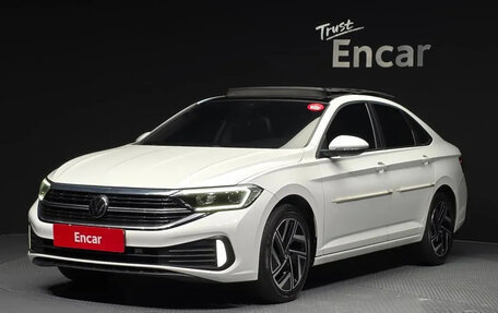 Volkswagen Jetta VII, 2022 год, 2 100 000 рублей, 1 фотография