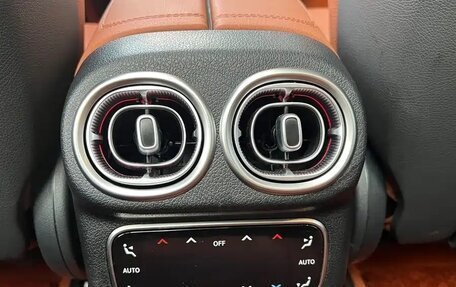 Mercedes-Benz GLC, 2025 год, 5 500 000 рублей, 16 фотография