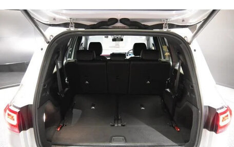 Mercedes-Benz GLB, 2022 год, 1 850 000 рублей, 18 фотография