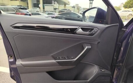 Volkswagen T-Roc I, 2022 год, 1 530 000 рублей, 14 фотография