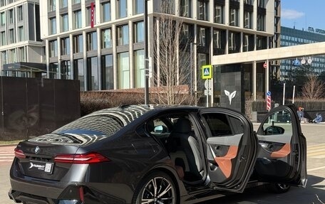 BMW 5 серия, 2024 год, 8 165 000 рублей, 9 фотография