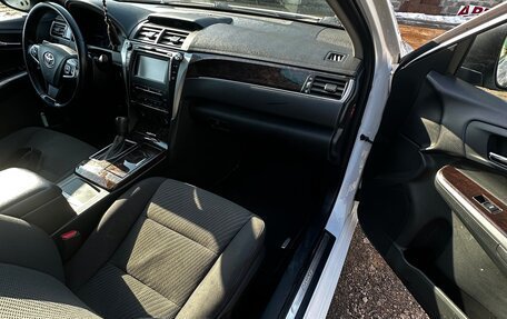 Toyota Camry, 2015 год, 2 000 000 рублей, 8 фотография