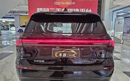 Lincoln Nautilus, 2025 год, 6 920 000 рублей, 5 фотография