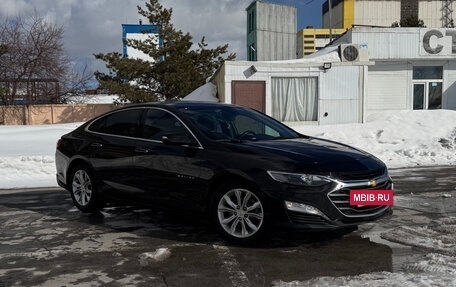 Chevrolet Malibu IX, 2020 год, 1 650 000 рублей, 2 фотография