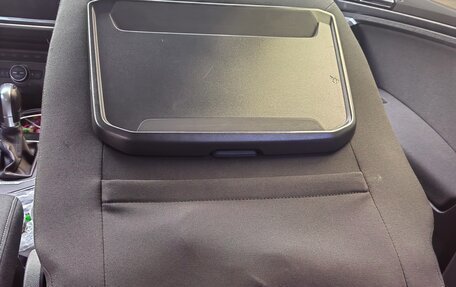 Volkswagen Tiguan II, 2018 год, 2 900 000 рублей, 6 фотография