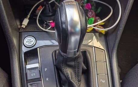 Volkswagen Tiguan II, 2018 год, 2 900 000 рублей, 5 фотография