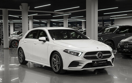 Mercedes-Benz A-Класс, 2020 год, 2 490 000 рублей, 2 фотография