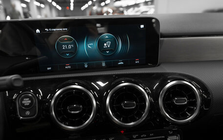 Mercedes-Benz A-Класс, 2020 год, 2 490 000 рублей, 15 фотография
