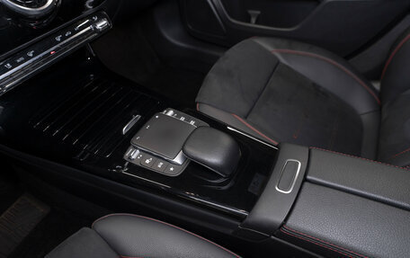 Mercedes-Benz A-Класс, 2020 год, 2 490 000 рублей, 13 фотография