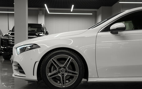 Mercedes-Benz A-Класс, 2020 год, 2 490 000 рублей, 22 фотография