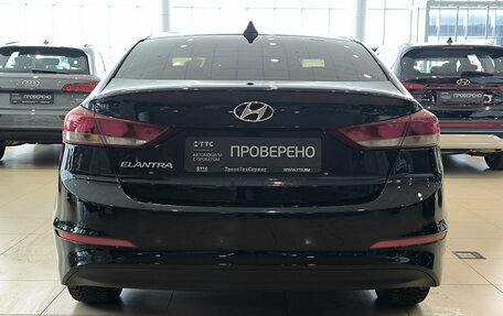 Hyundai Elantra VI рестайлинг, 2018 год, 1 350 000 рублей, 10 фотография
