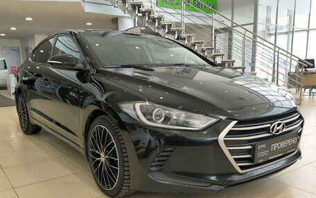 Hyundai Elantra VI рестайлинг, 2018 год, 1 350 000 рублей, 7 фотография