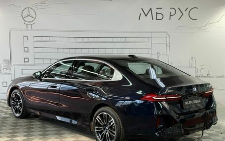 BMW 5 серия, 2025 год, 8 380 000 рублей, 9 фотография