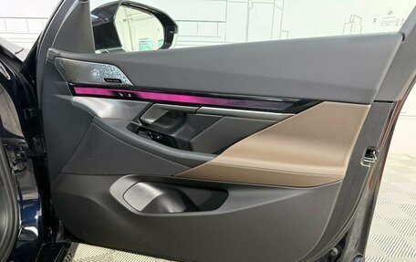 BMW 5 серия, 2025 год, 8 380 000 рублей, 23 фотография