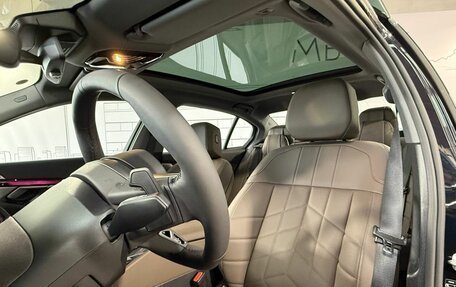 BMW 5 серия, 2025 год, 8 380 000 рублей, 28 фотография