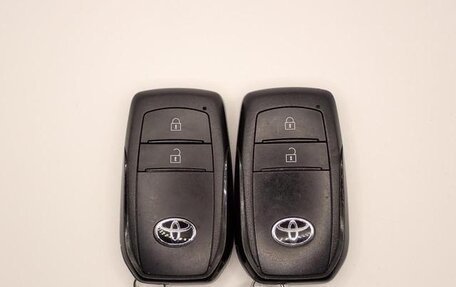 Toyota Yaris Cross, 2022 год, 1 620 000 рублей, 8 фотография