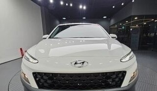 Hyundai Kona I, 2022 год, 1 740 000 рублей, 5 фотография