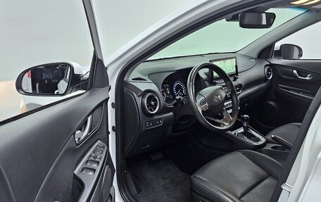 Hyundai Kona I, 2022 год, 1 740 000 рублей, 7 фотография