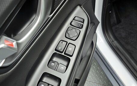 Hyundai Kona I, 2022 год, 1 740 000 рублей, 18 фотография